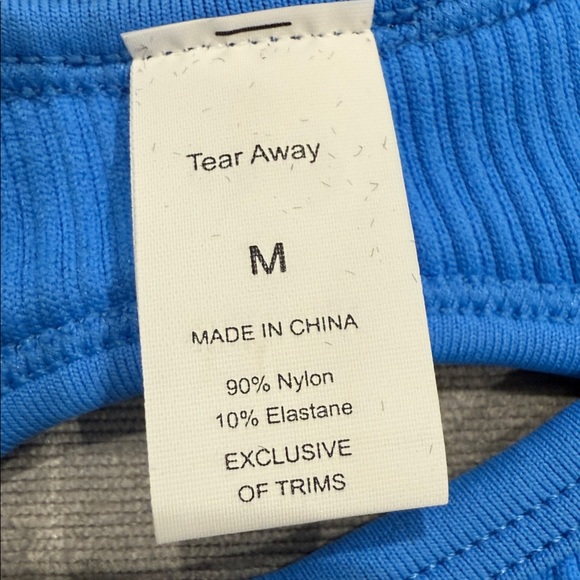 Women's Blue Backless Ribbed Sports Bra - Picture 9 of 9